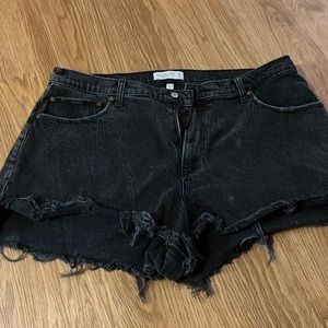 Abercrombie curve love high rise cutoff short size 18 / 34 - worn once
